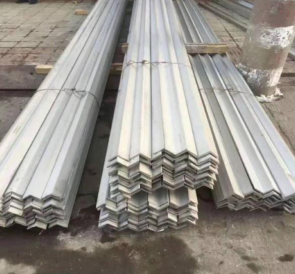 廠家直銷 304美標(biāo)不銹鋼槽鋼角鋼 熱軋槽鋼U型鋼 工業(yè)面槽鋼 廠家直銷 304美標(biāo)不銹鋼槽鋼角鋼 熱軋槽鋼U型鋼 工業(yè)面槽鋼